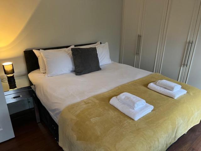 The House @ Sitwell Arms Hotel Renishaw Exteriör bild